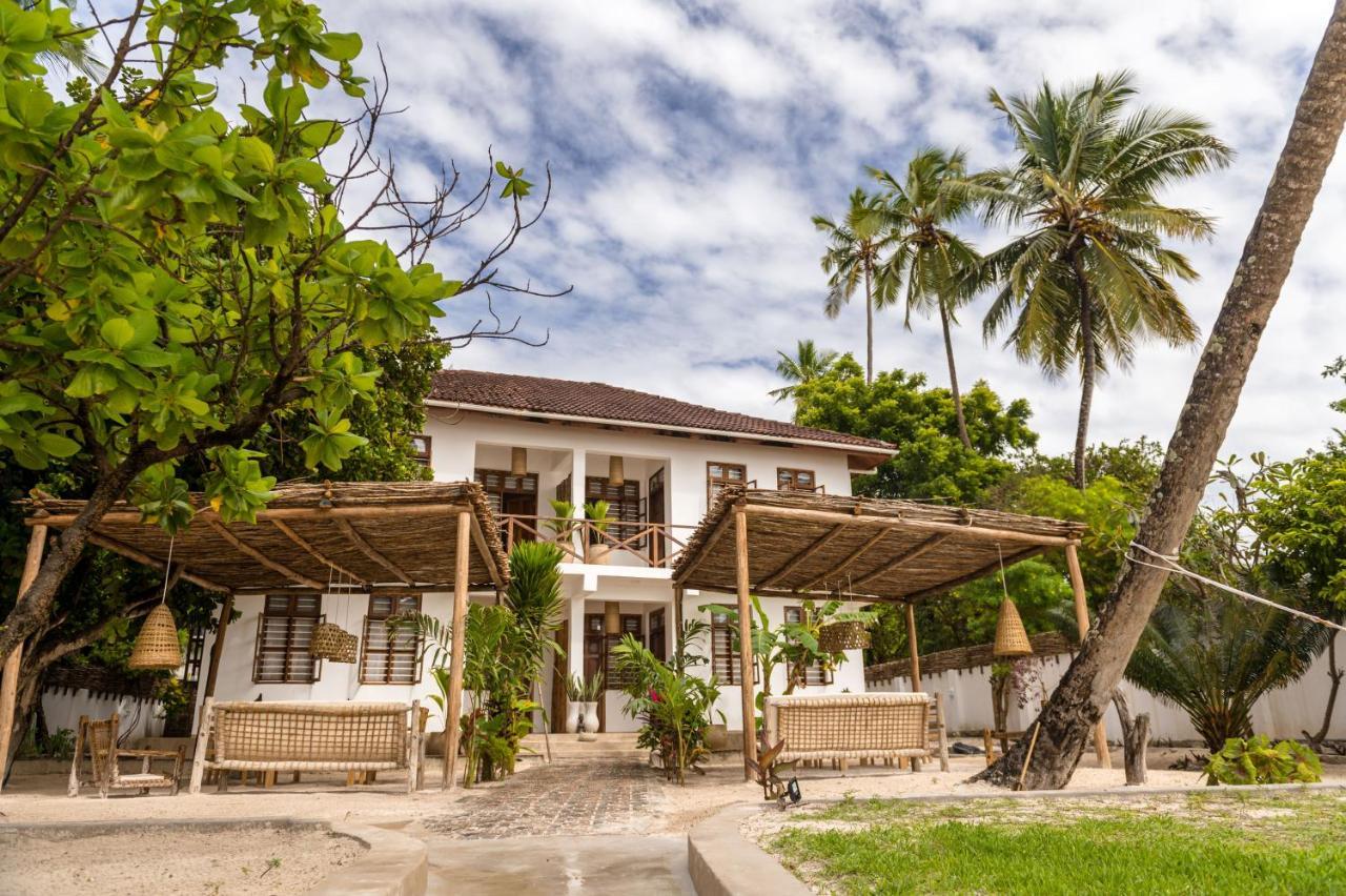 Kima Serviced Beach House & Suites Бвейю Екстер'єр фото