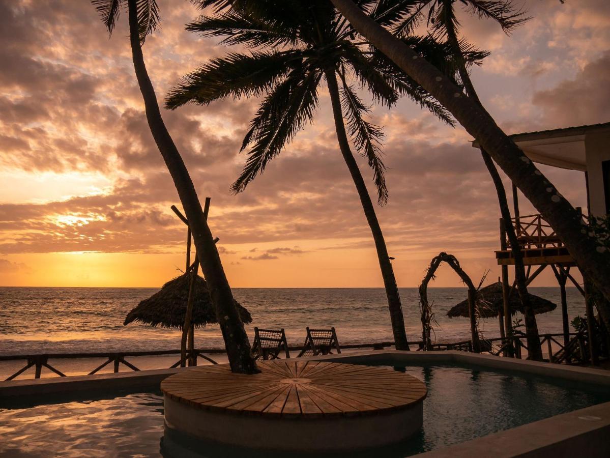 Kima Serviced Beach House & Suites Бвейю Екстер'єр фото