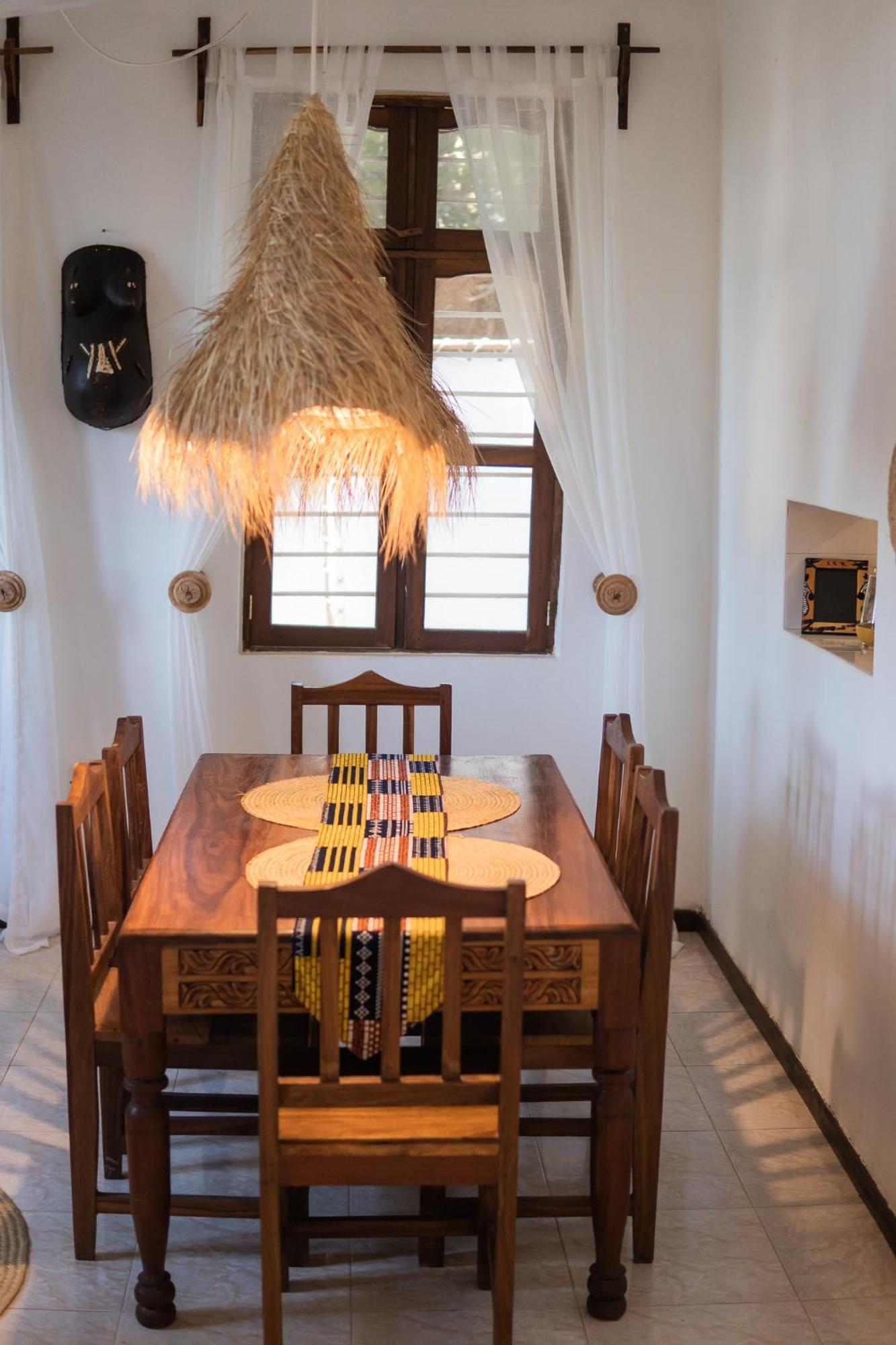 Kima Serviced Beach House & Suites Бвейю Екстер'єр фото