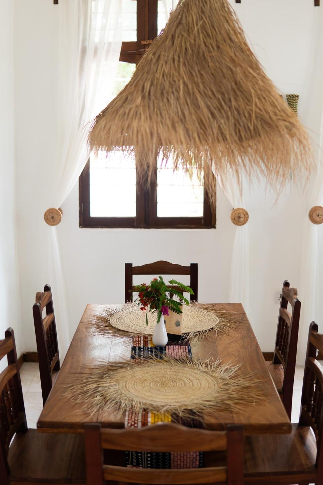 Kima Serviced Beach House & Suites Бвейю Екстер'єр фото