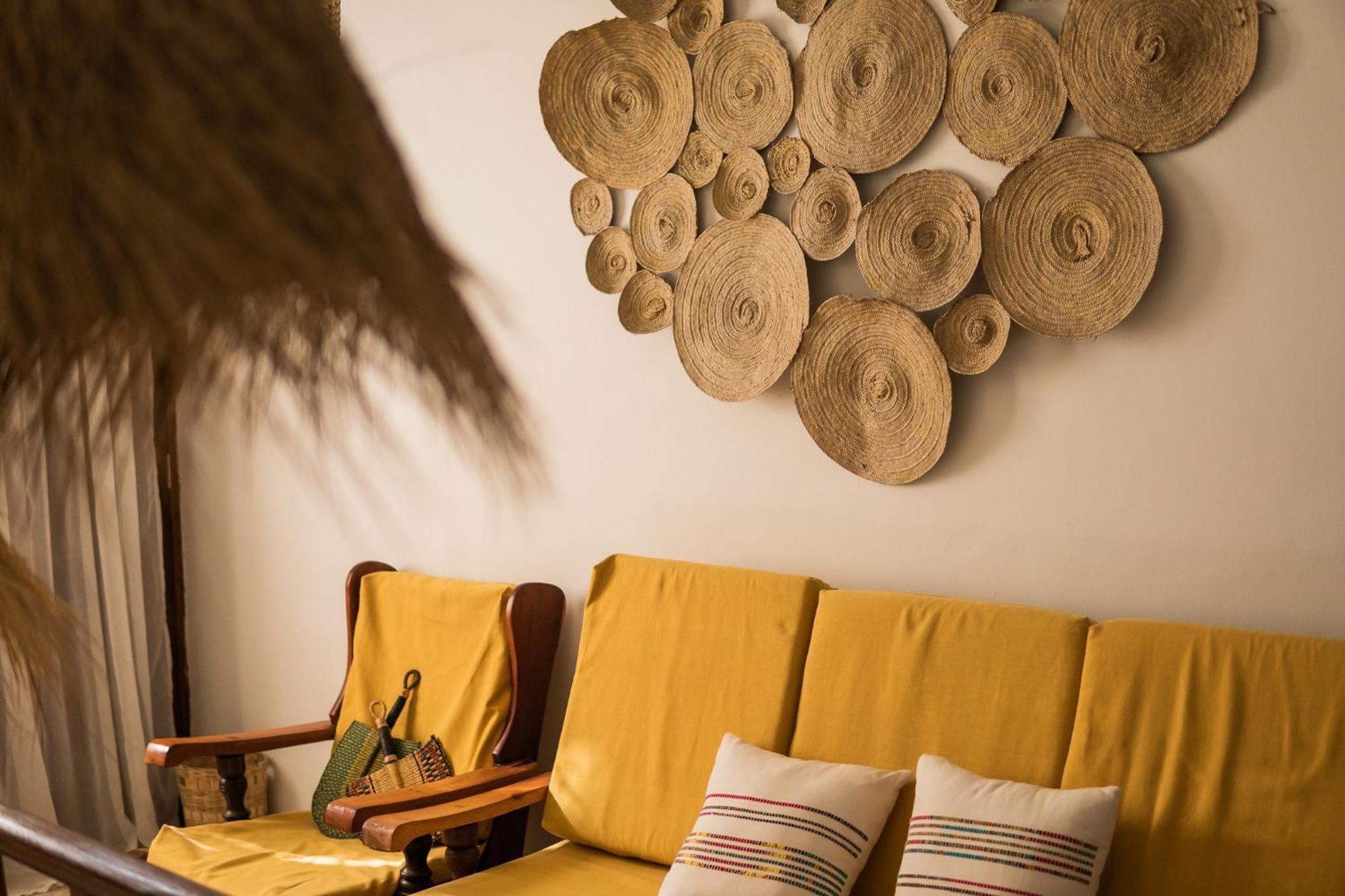 Kima Serviced Beach House & Suites Бвейю Екстер'єр фото